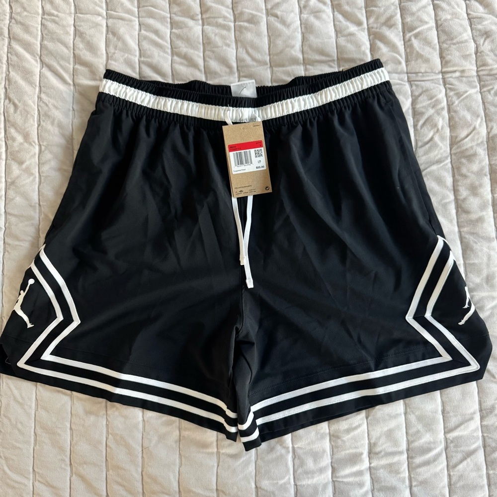 Nike Jordan Men’s L Black Shorts